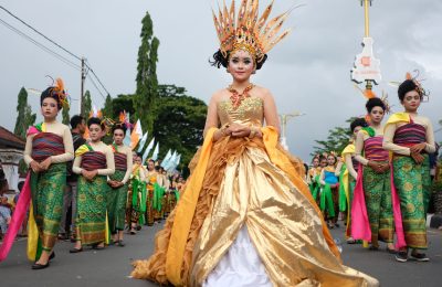 Puteri Mandalika - Carnaval Budaya 2020