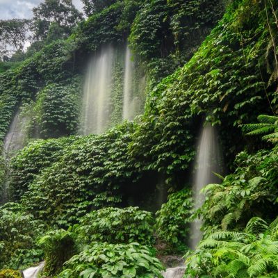 Cover Benang Kelambu