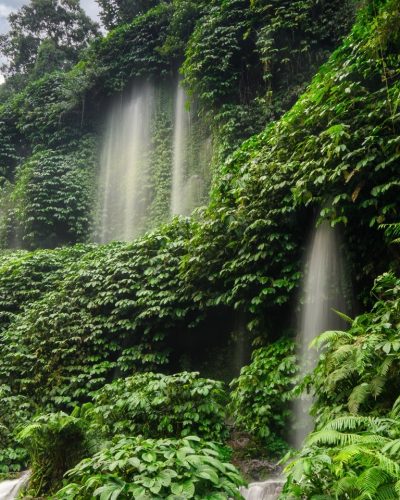 Cover Benang Kelambu