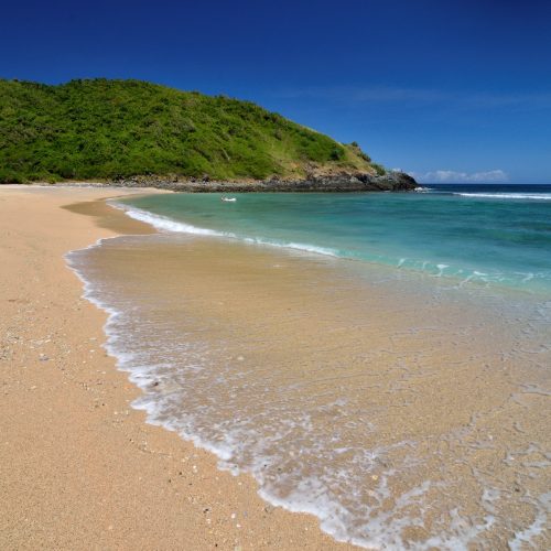 Pantai Mawi (2)