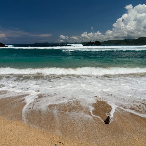 Pantai Mawi (4)