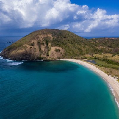 Pantai Mawun (2)