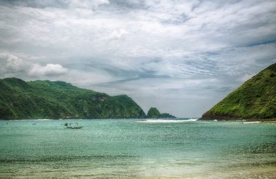 Pantai Mawun (5)